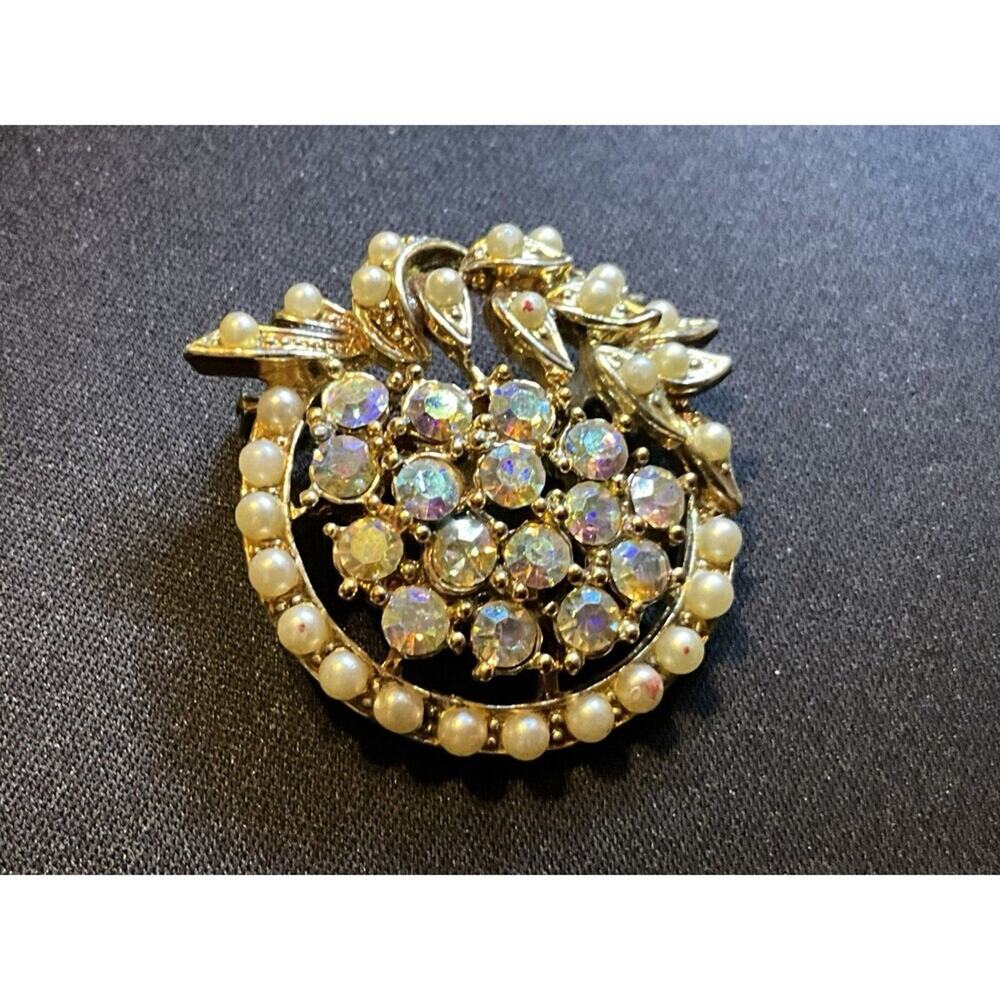 Vintage Coro A/B Rhinestone And Faux Pearl Brooch